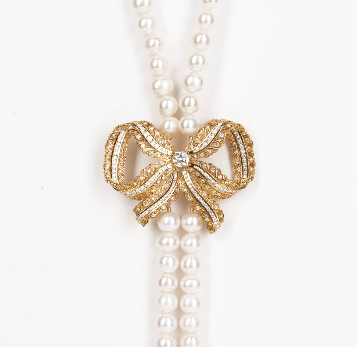 Pearld long necklace